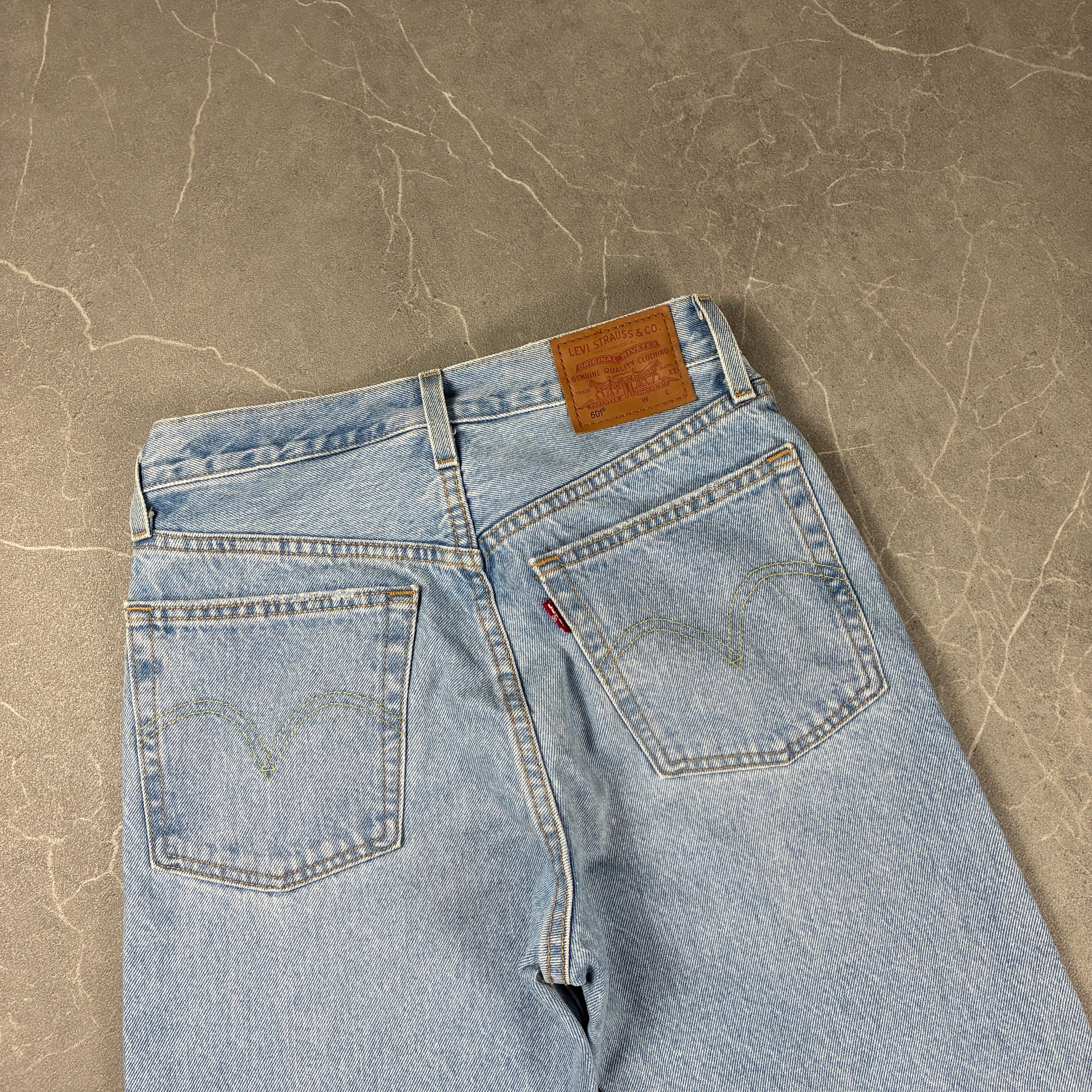 Levi’s Jeans (W25)