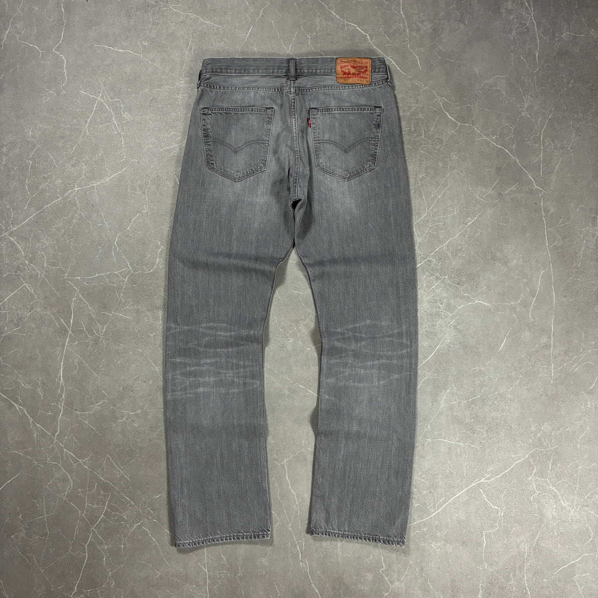 Levis Jeans (W33)