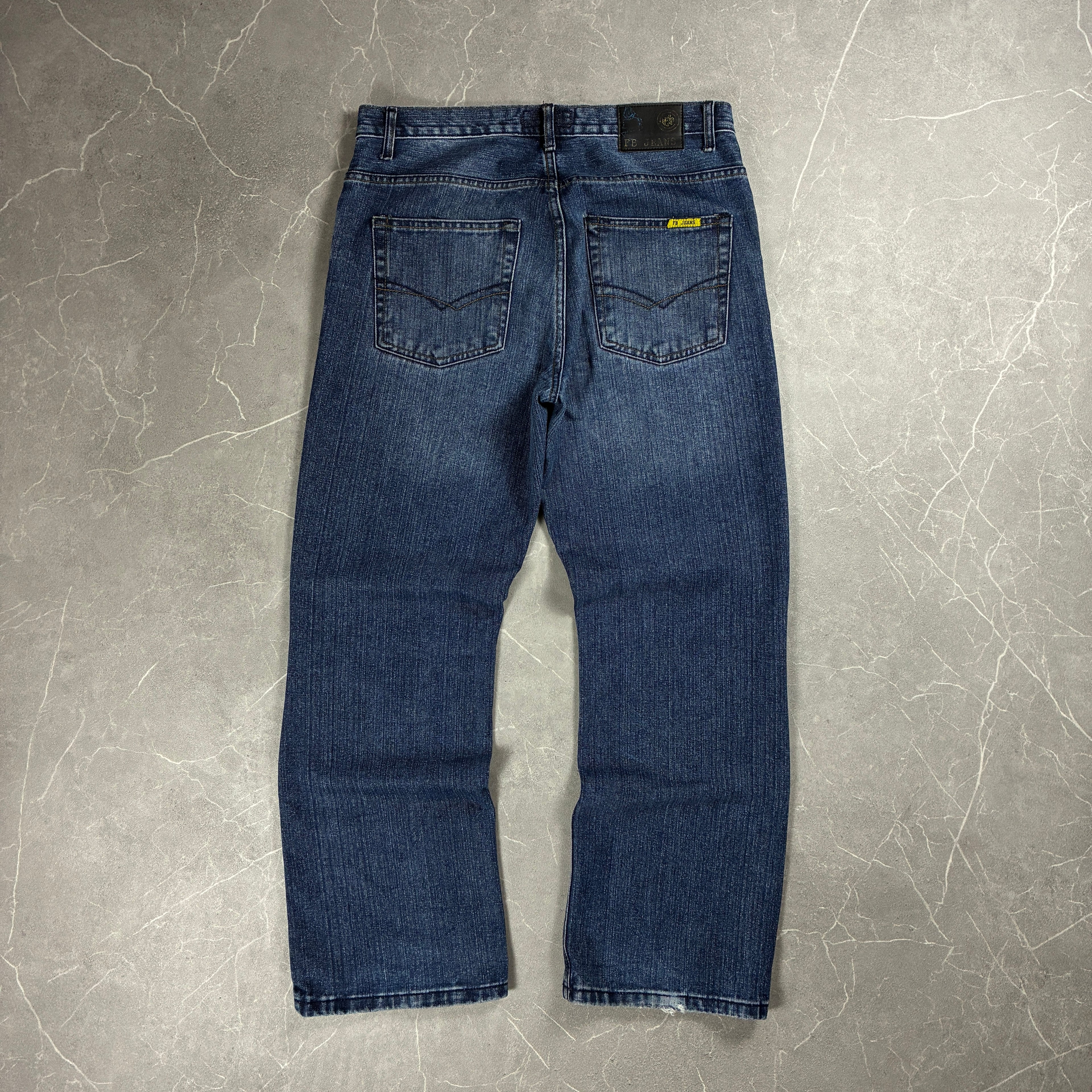 Washed Jeans (W33)