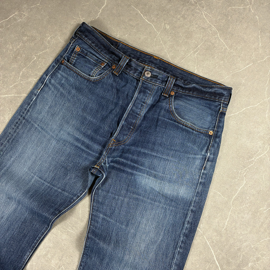 Levi’s Jeans (W33)