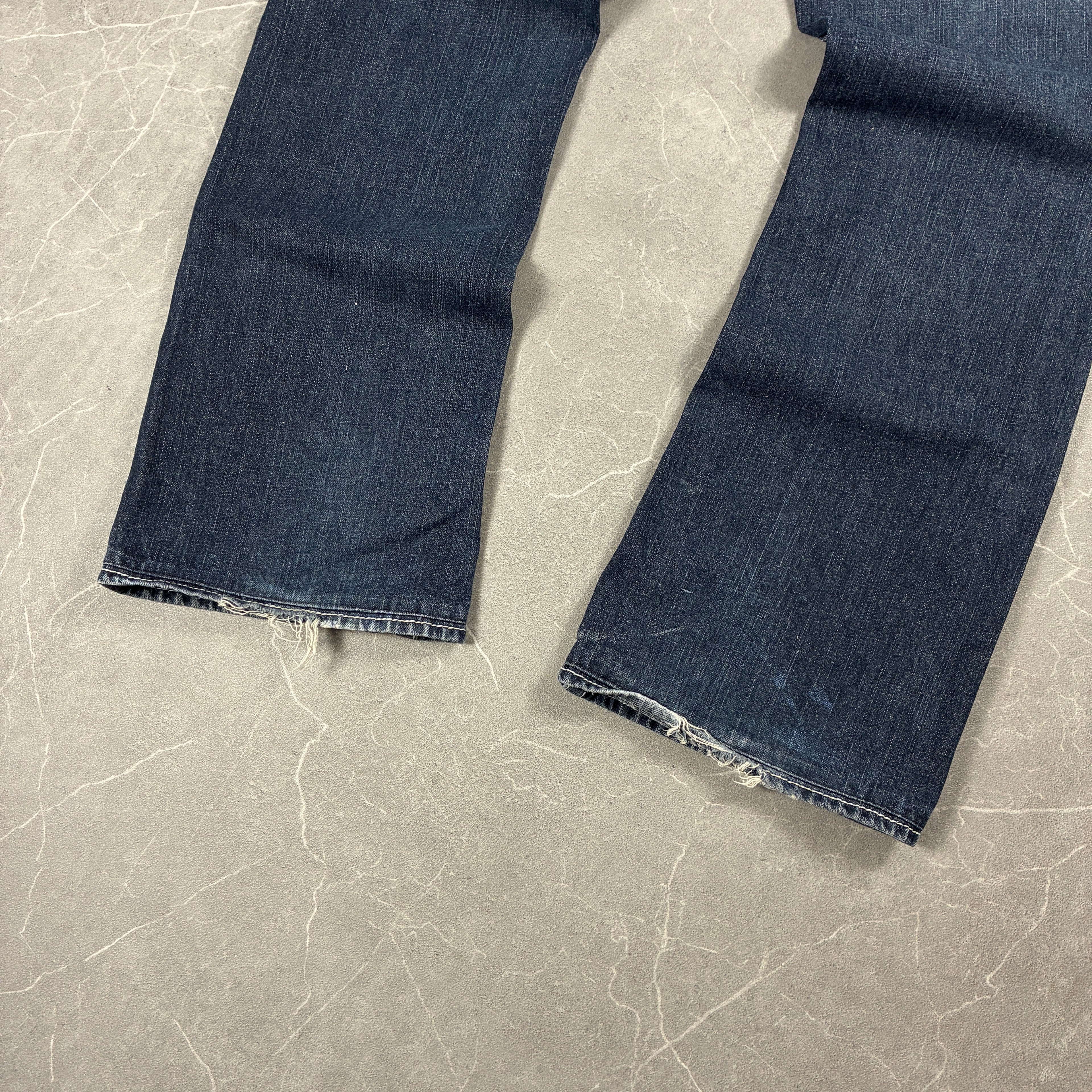True Religion Jeans (W33)