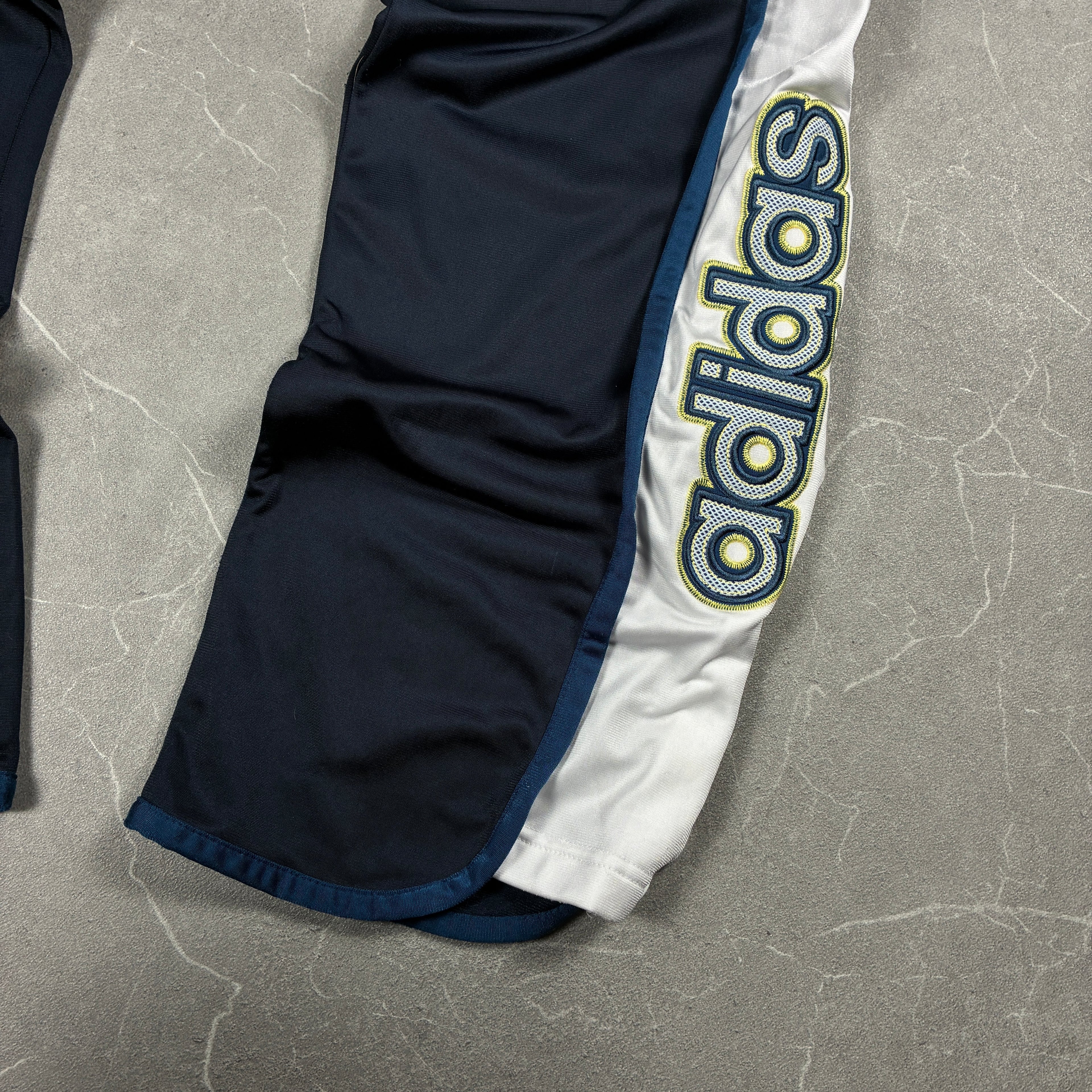Adidas Jogger (S)