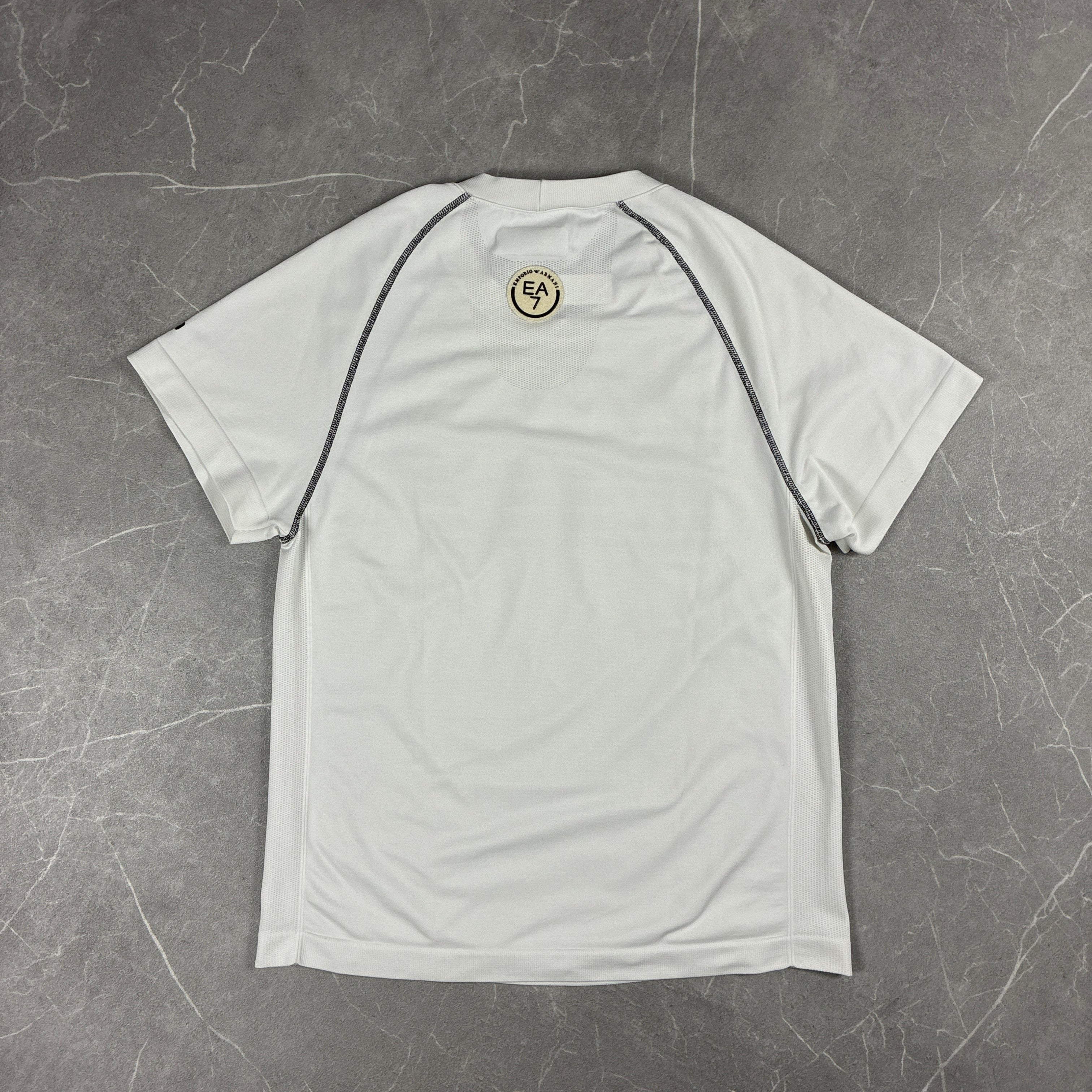 EA7 Shirt (S-M)