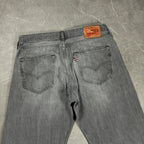 Levis Jeans (W33)