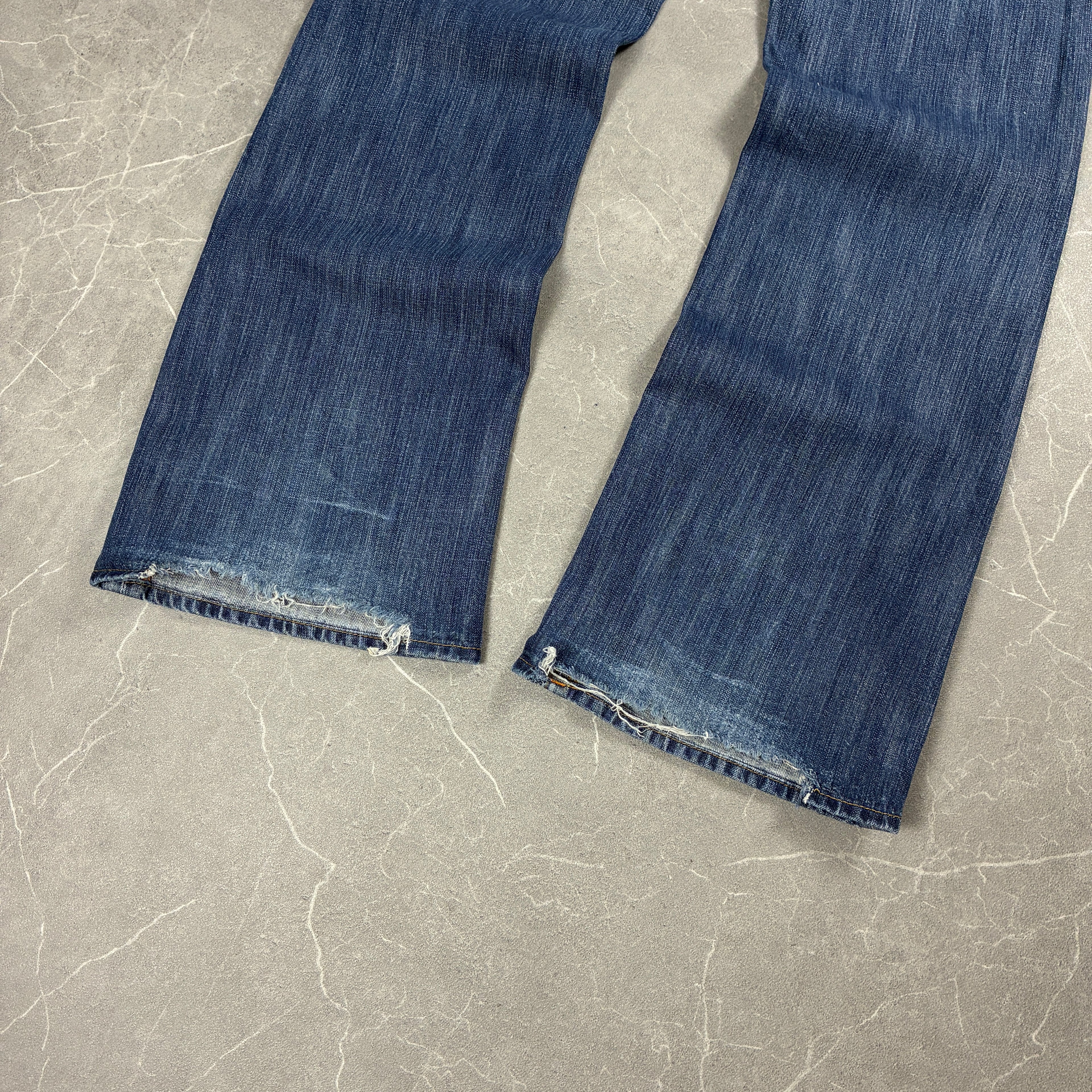 True Religion Jeans (W35)