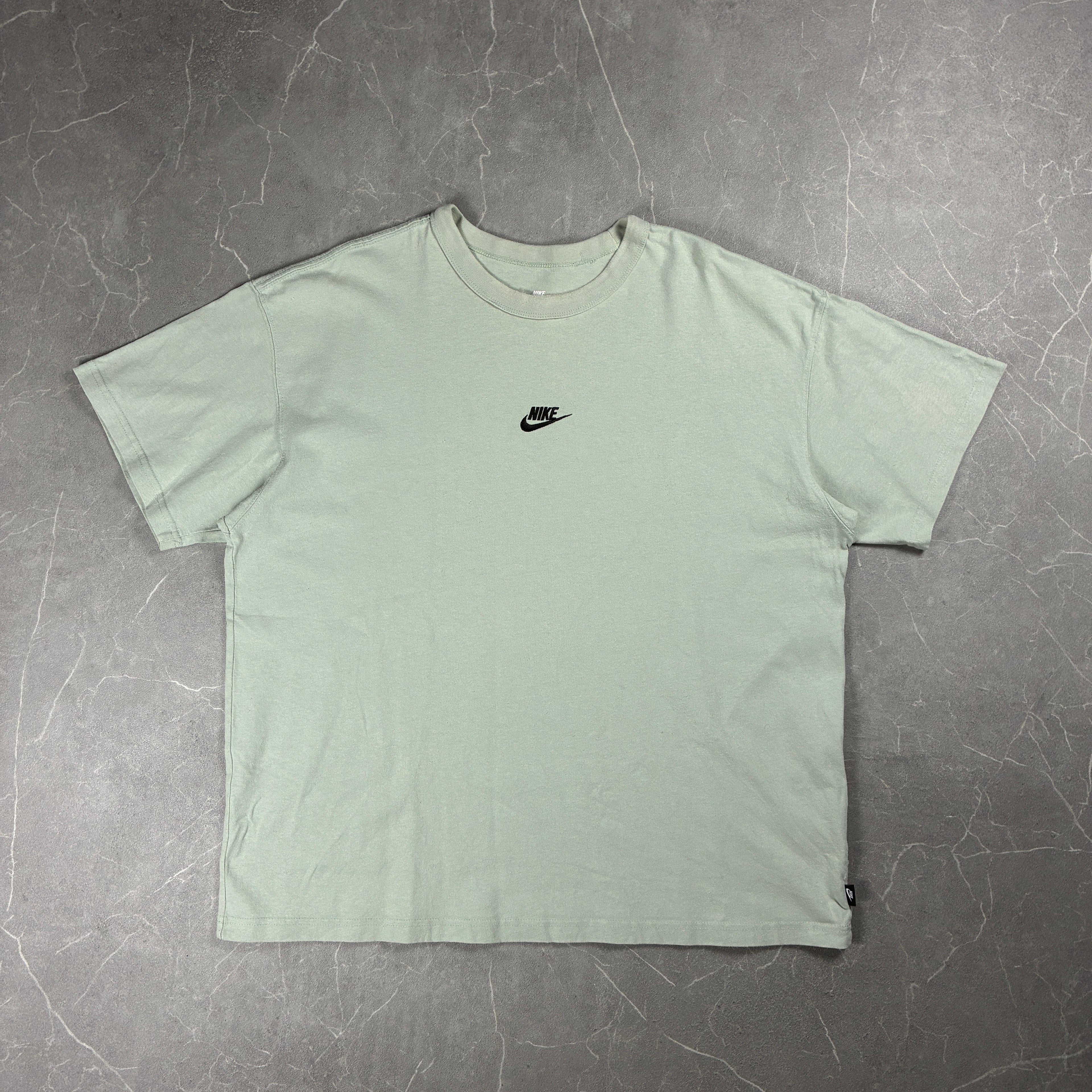 Nike Shirt (L)
