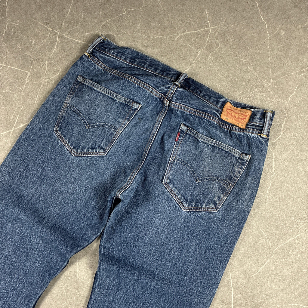 Levi’s Jeans (W35)