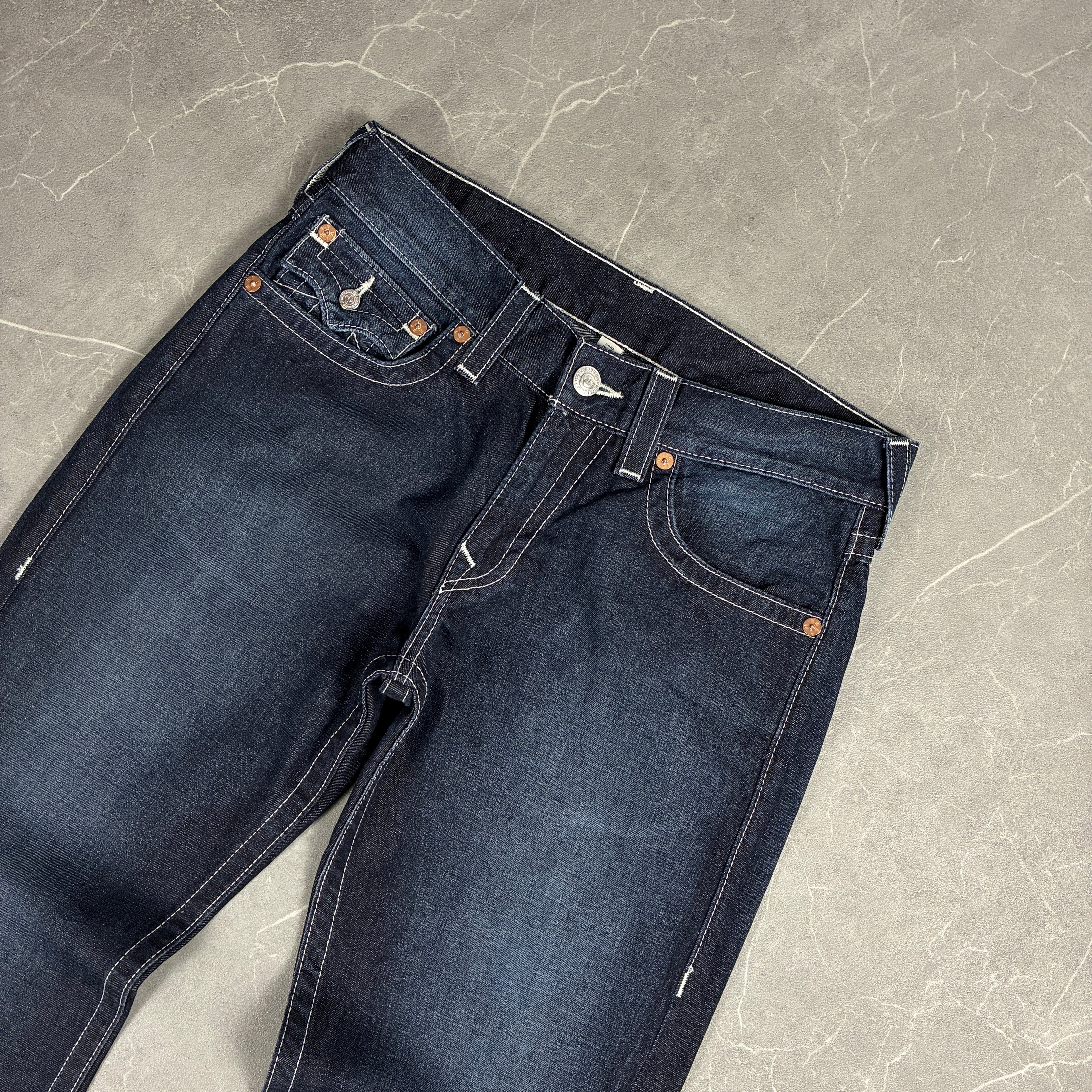 True Religion Jeans (W33)