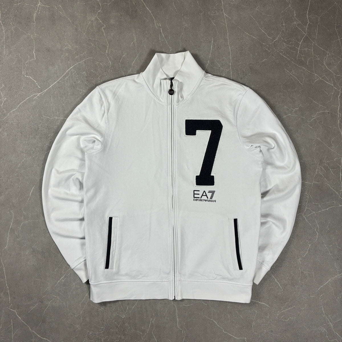 Armani Zipper (L)