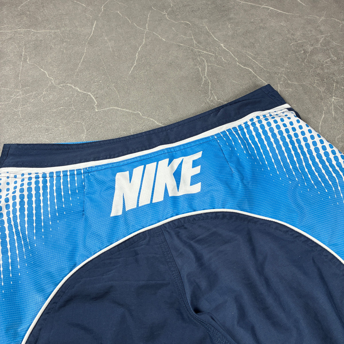 Nike Shorts (L)