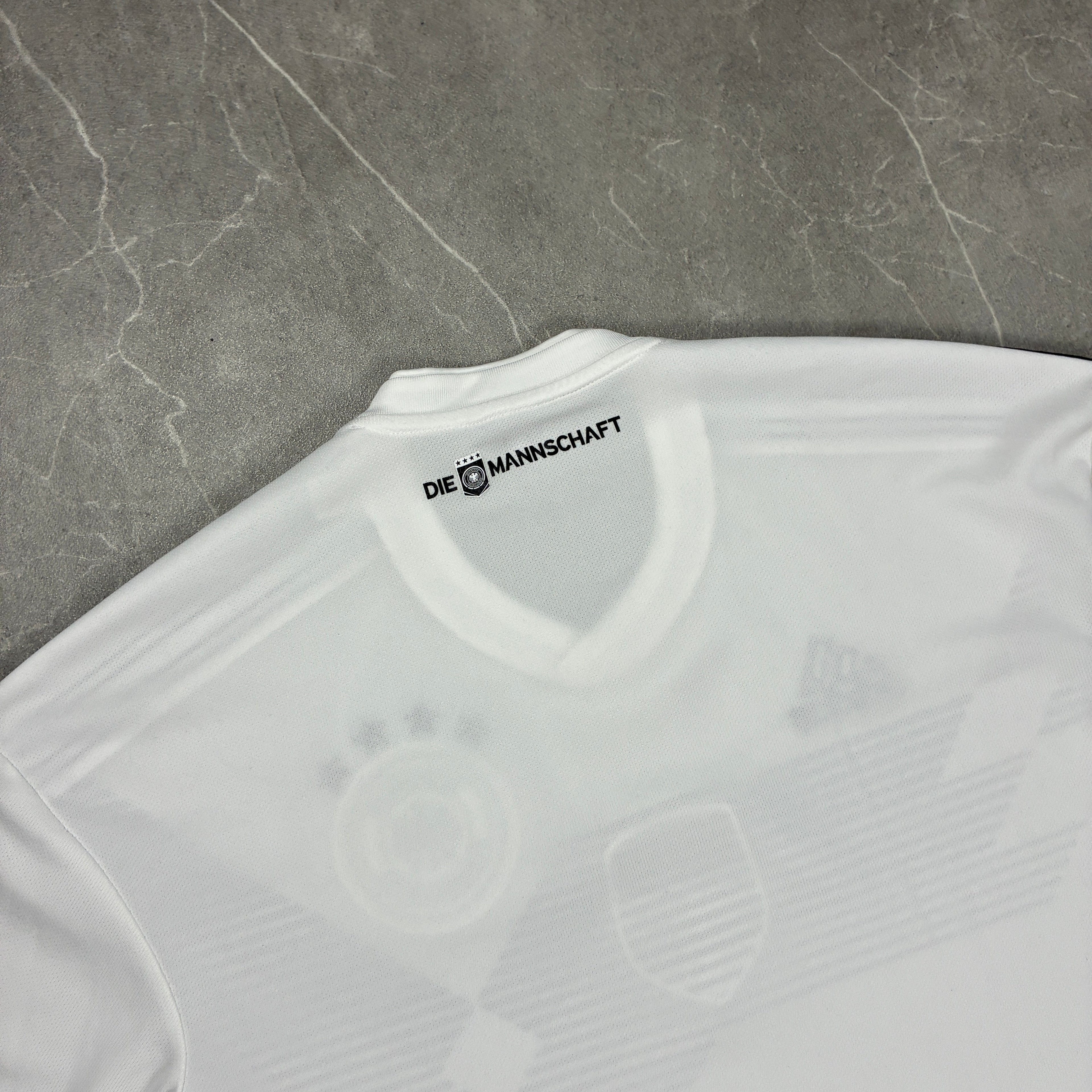 Adidas x Deutschland Trikot 2018 (M)