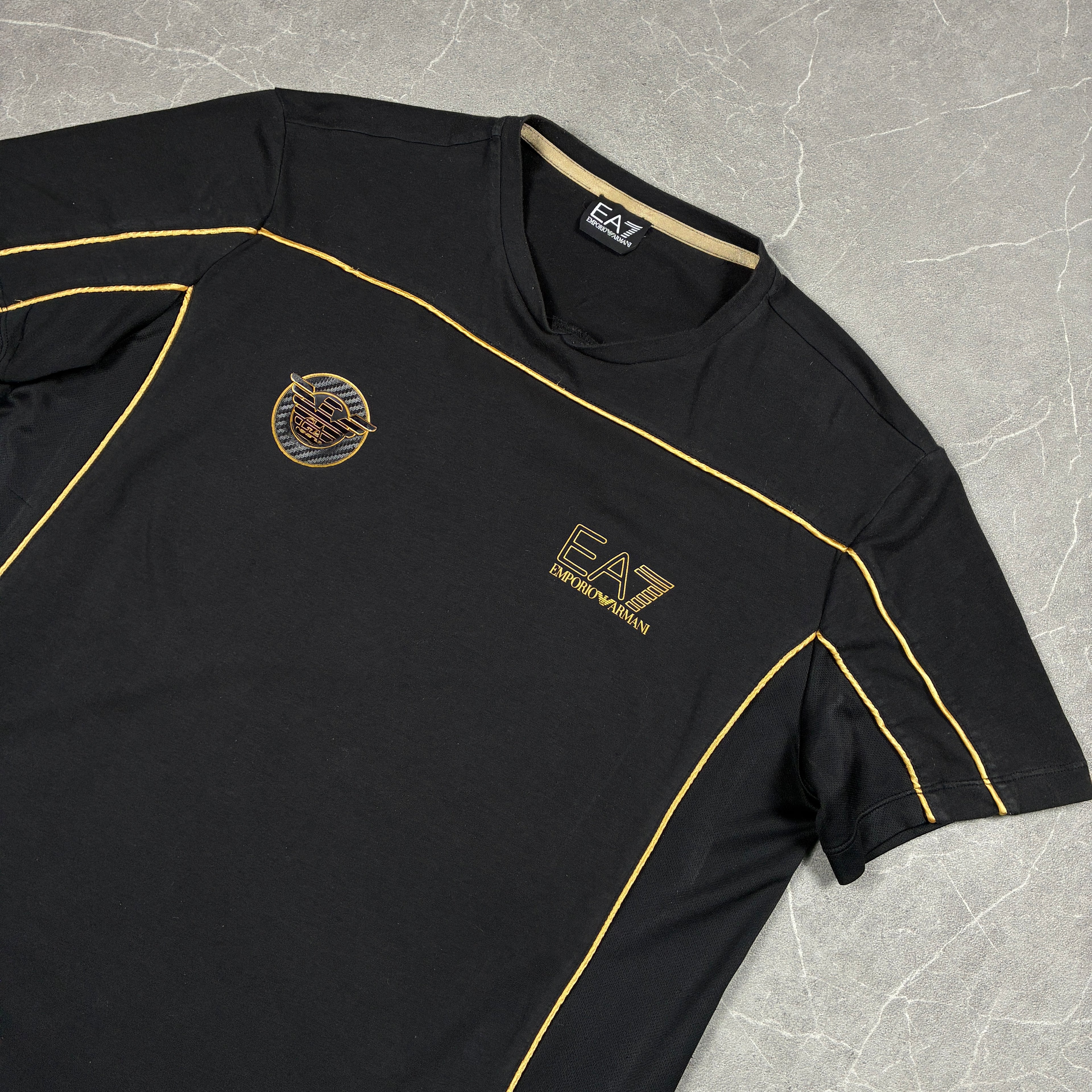 EA7 Shirt (L)