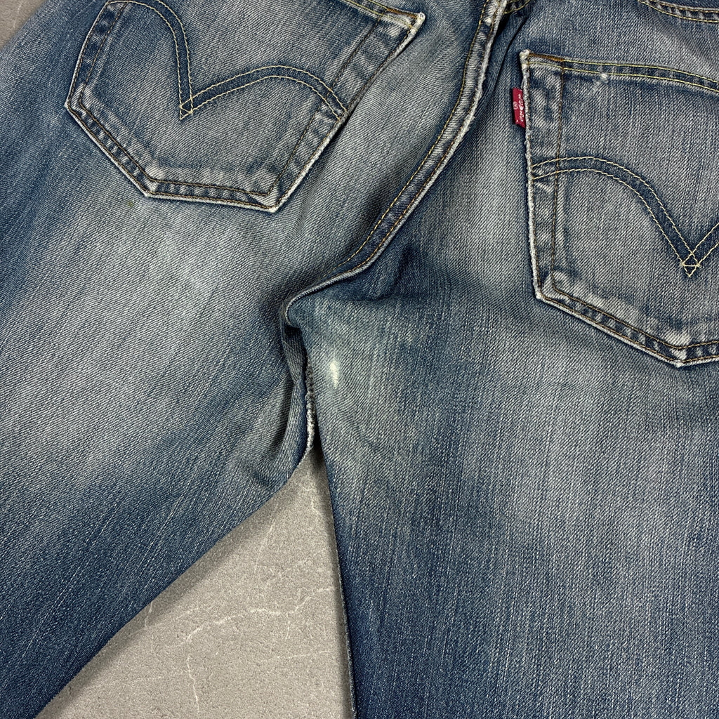 Levi’s Jeans (W28)