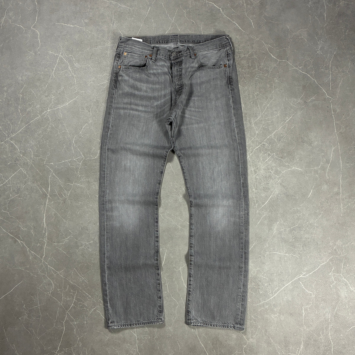 Levis Jeans (W33)