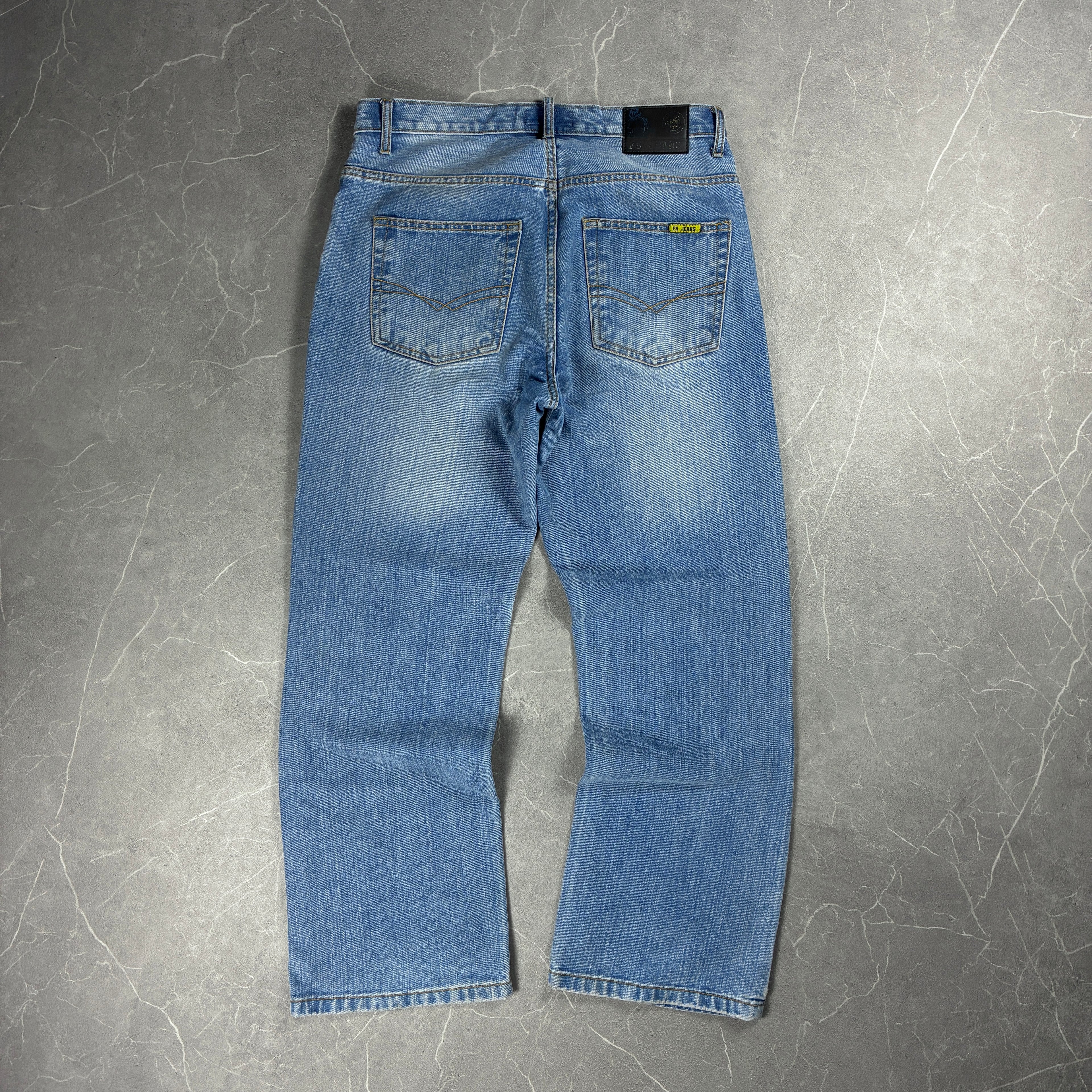 Washed Jeans (W33)