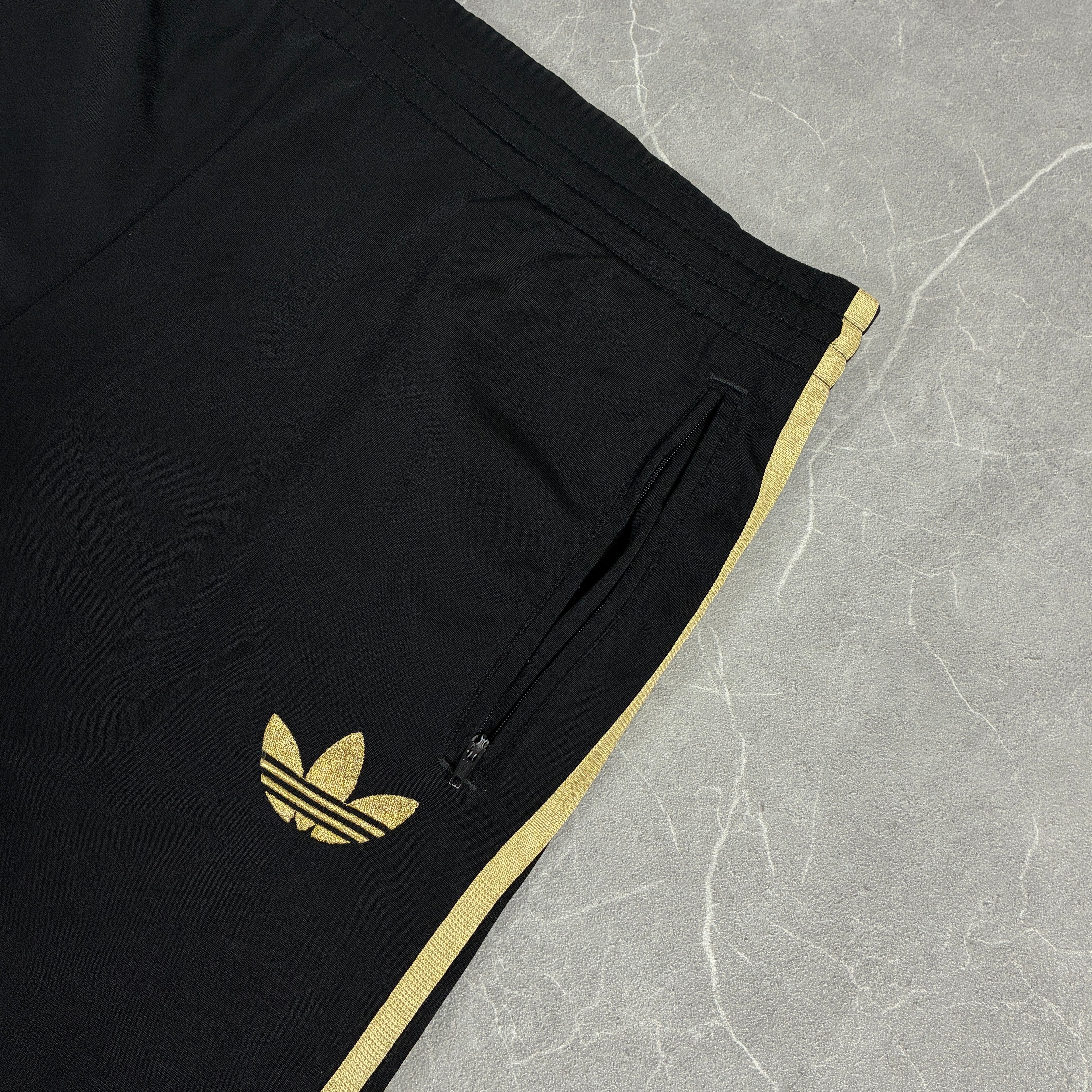Adidas Firebird Jogger (XL)