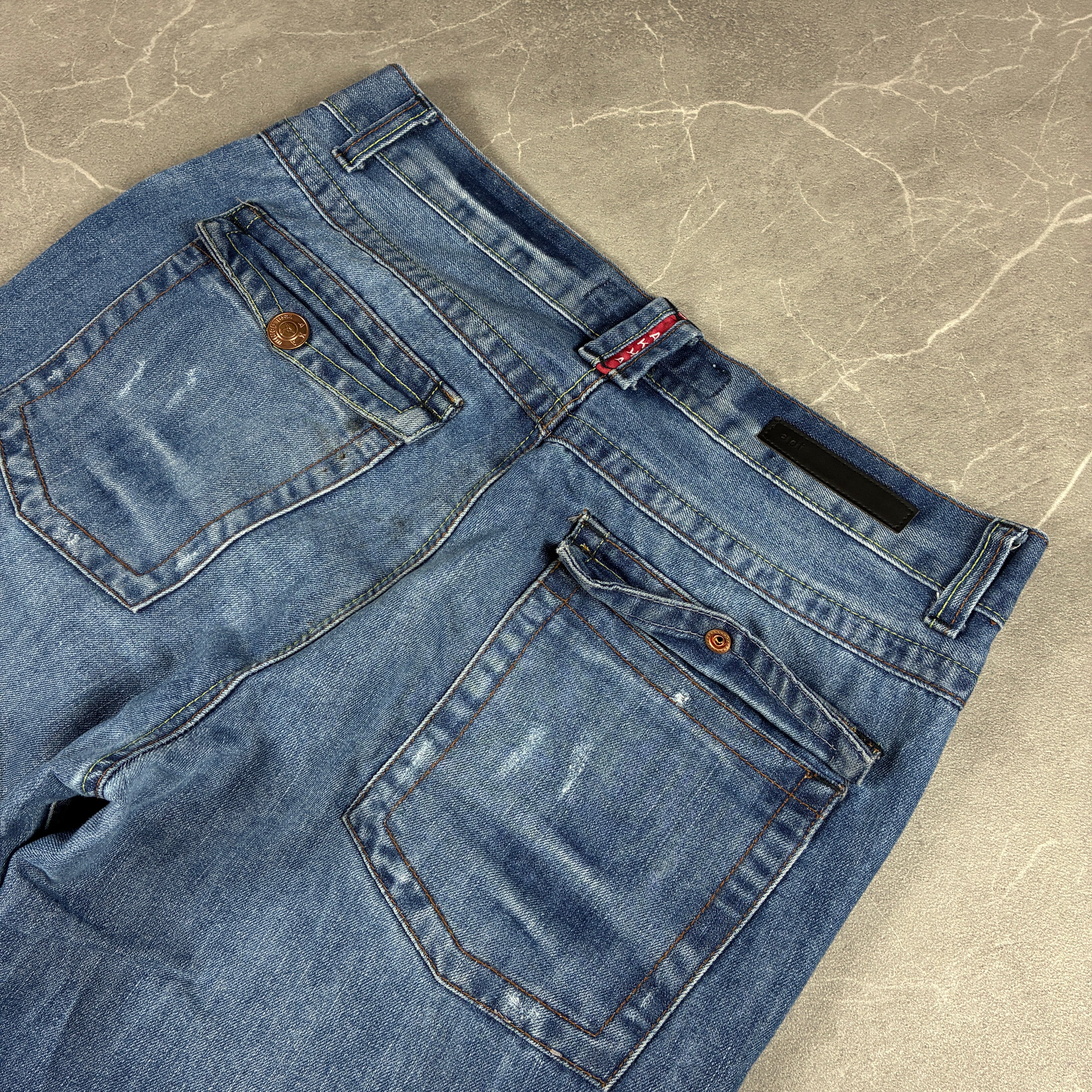Washed Jeans (W34)