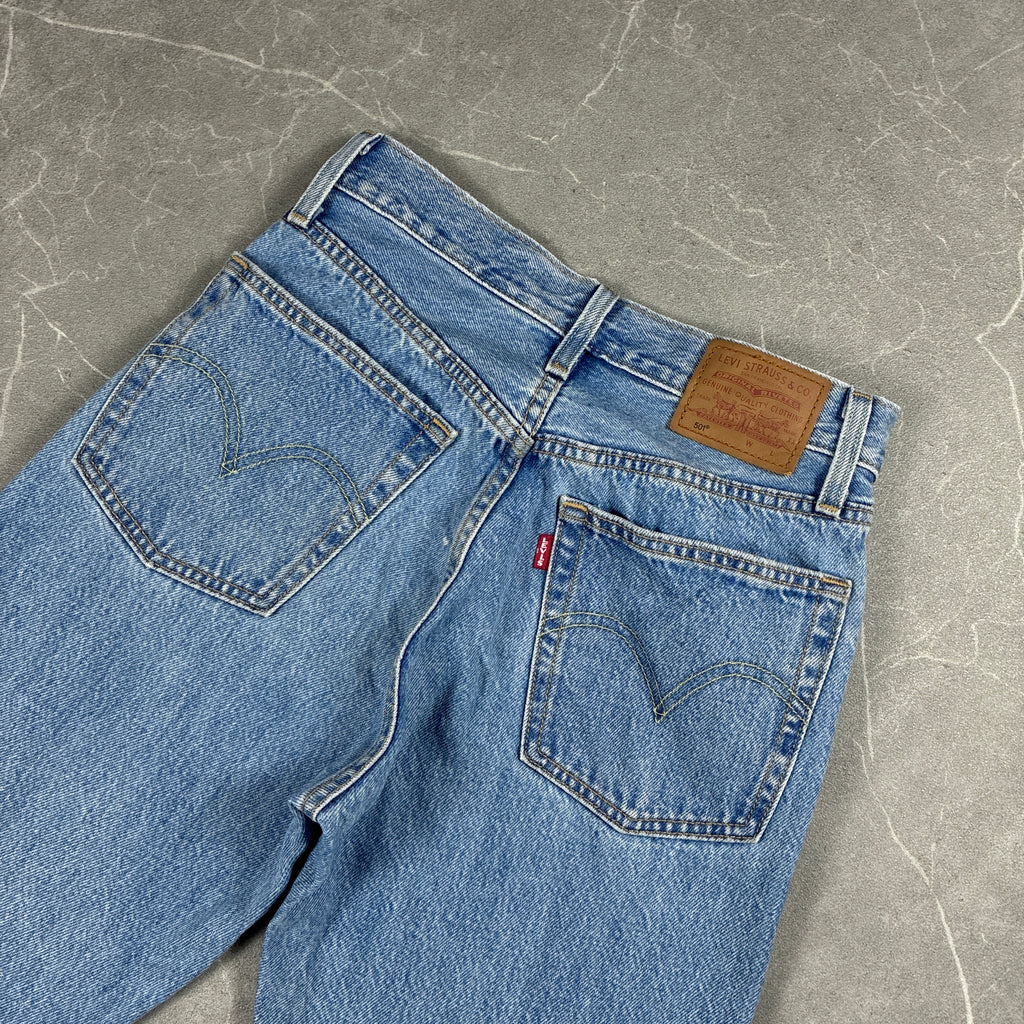 Levi’s Jeans (W25)